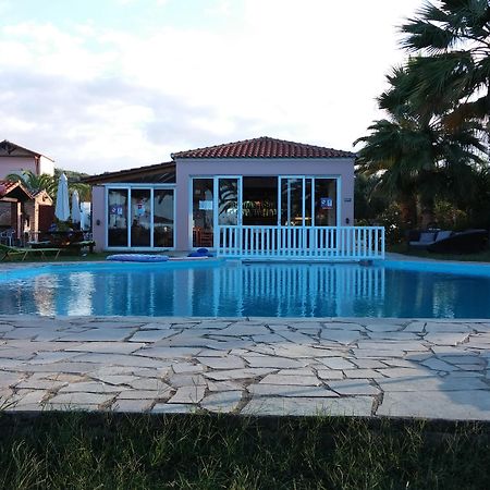 Pardalakis Studios Gerani  Buitenkant foto
