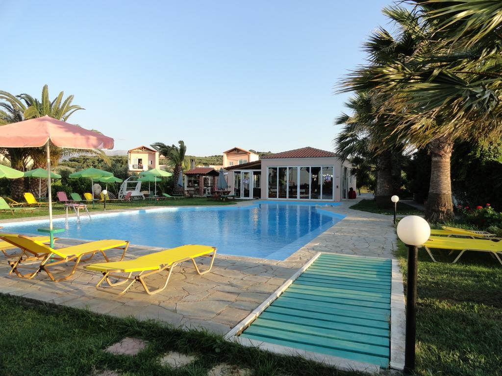 Pardalakis Studios Gerani  Buitenkant foto